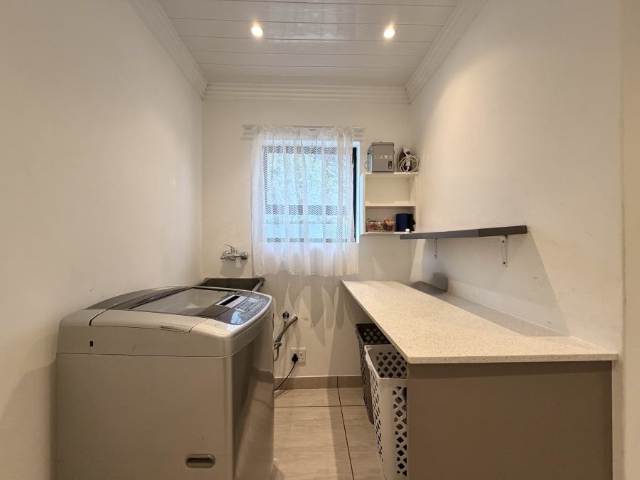 3 Bedroom Property for Sale in Dobson Western Cape